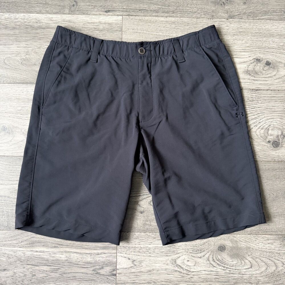 Under Armour Men’s HeatGear Casual Loose Fit Black Golf Shorts - Size 36